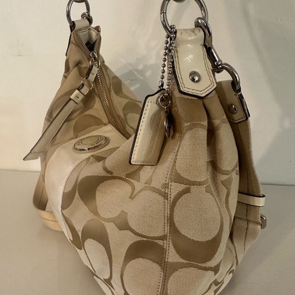 Authentic COACH Signature 2Way Shoulder Bag Canvas Leather - Picture 4 of 8